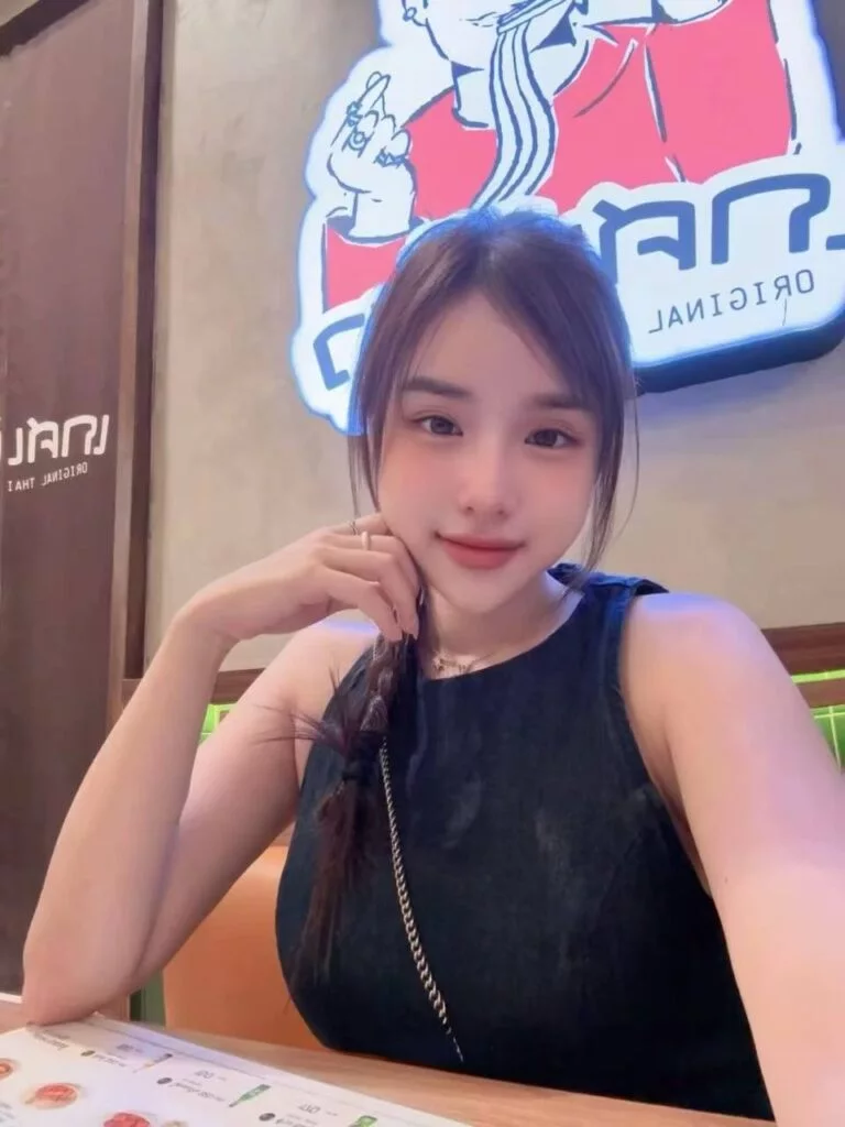 Ummi professional massage profile in Singapore — how long should a foot massage be guide