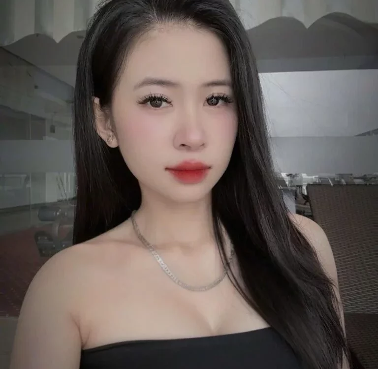 Liuliu professional massage profile in Singapore — how often should you get a massage if you workout guide