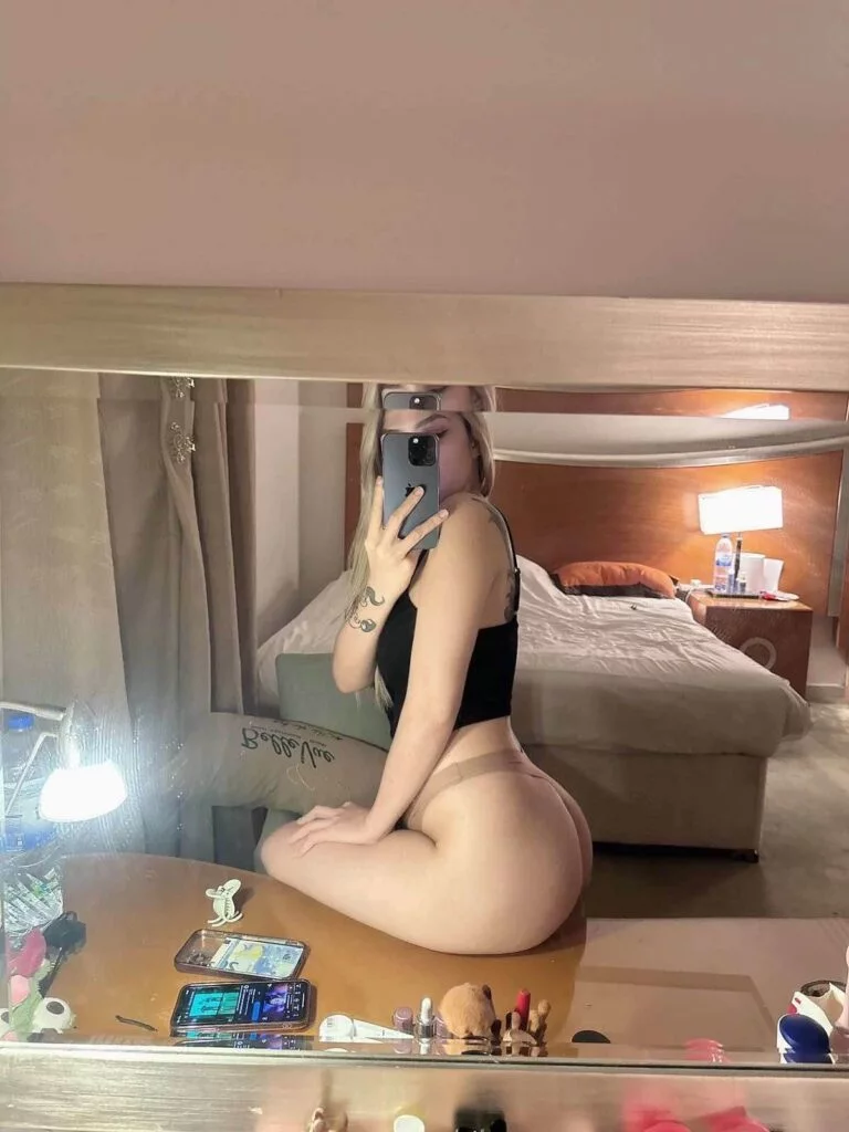 Marrie professional massage profile in Singapore — massage after long flight guide