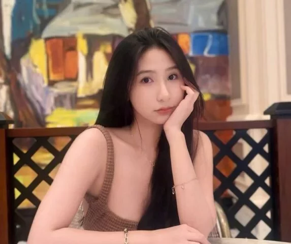 Kelie professional massage profile in Singapore — relaxation massage vs therapeutic massage guide