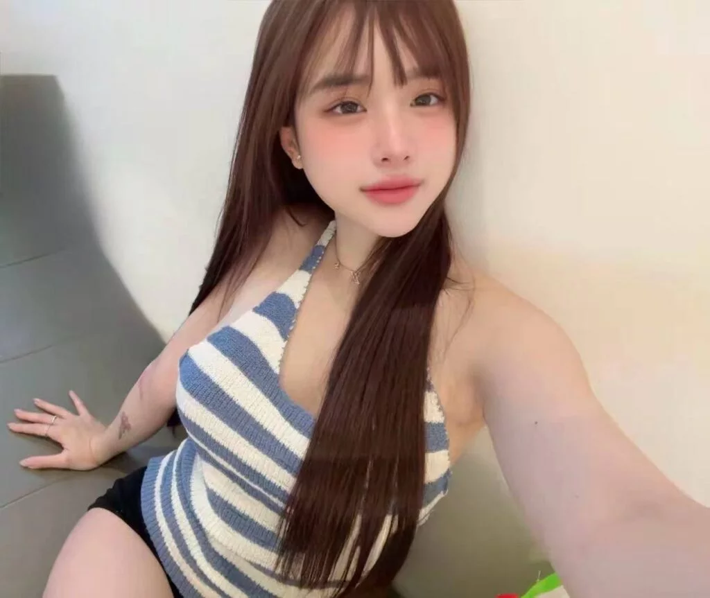 Ummi massage therapist in Singapore